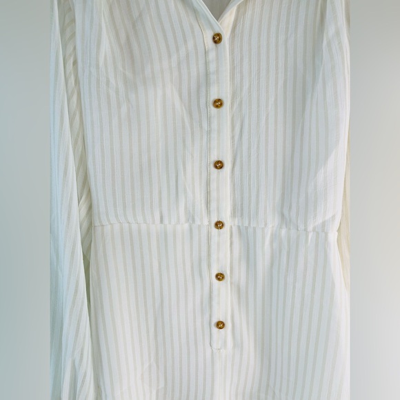 PrettyLittleThing White Sheer Stripe Button Front Romper Size 4 [000196] - Picture 4 of 7